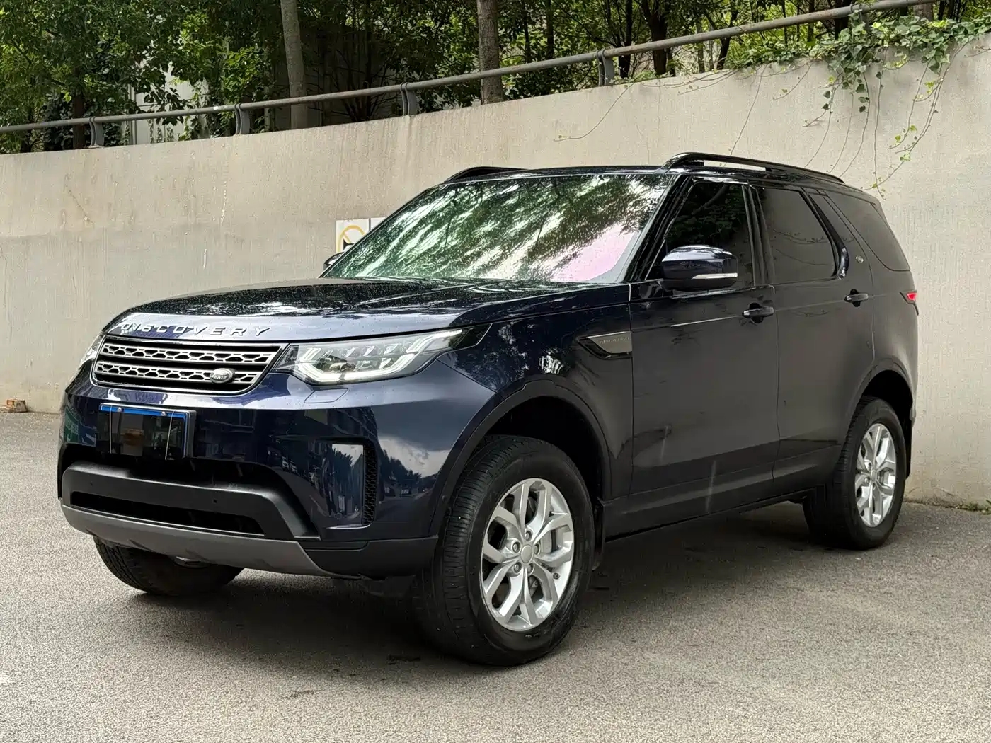 Land Rover Discovery 2018 3.0 SC V6 SE