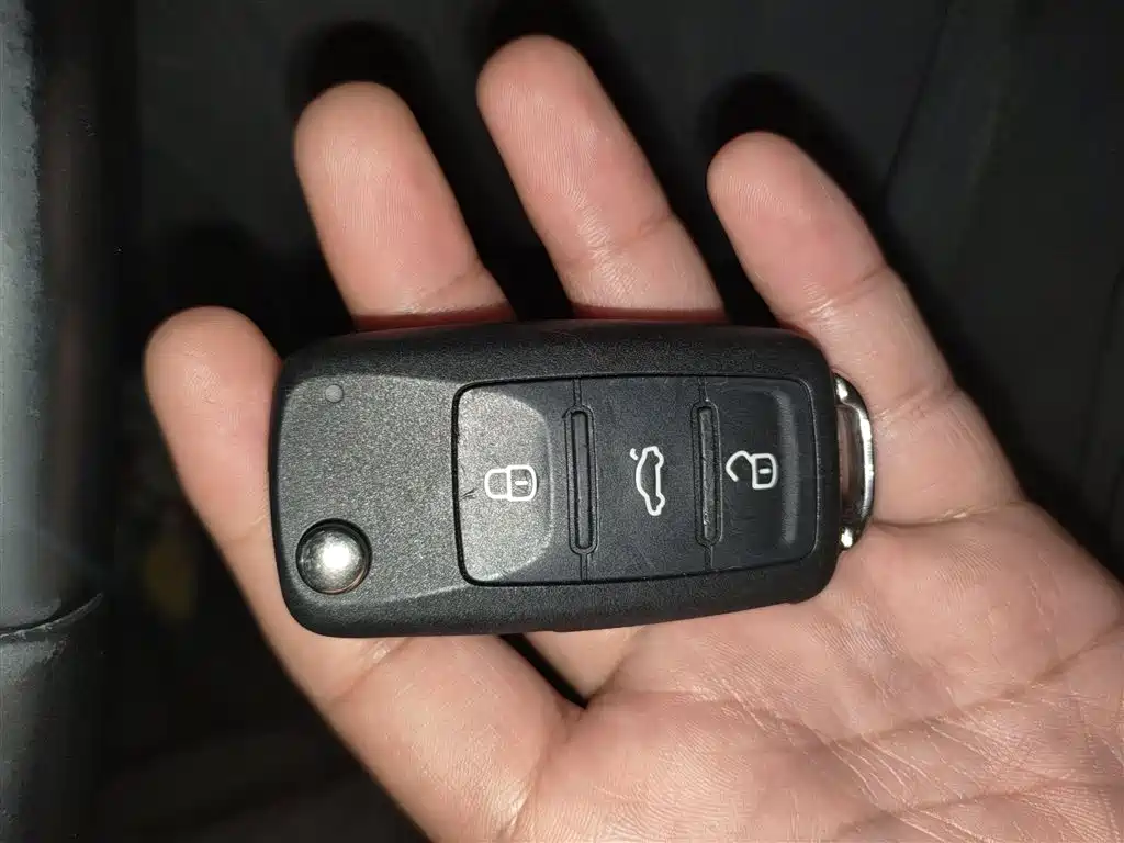Volkswagen Sagitar 2018 280TSI DSG Spark Edition фото 18