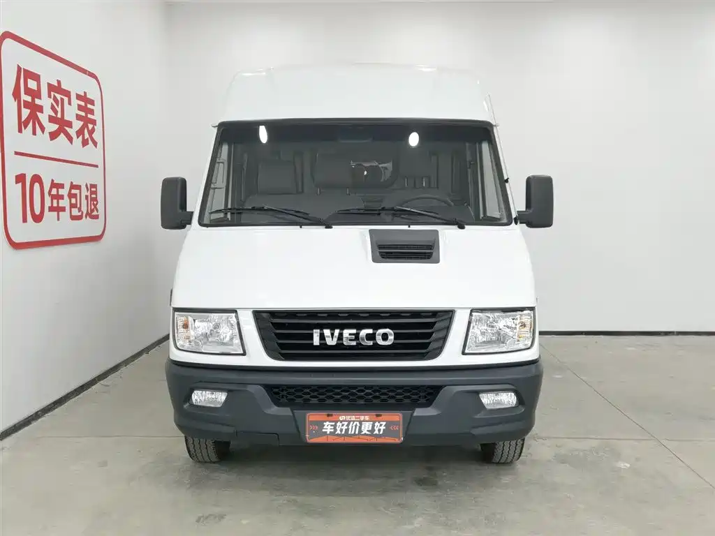IVECO PROUD