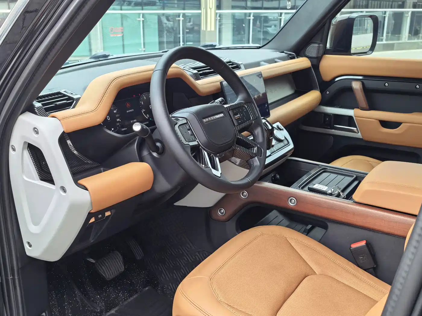 Фото 7 - Land Rover Defender