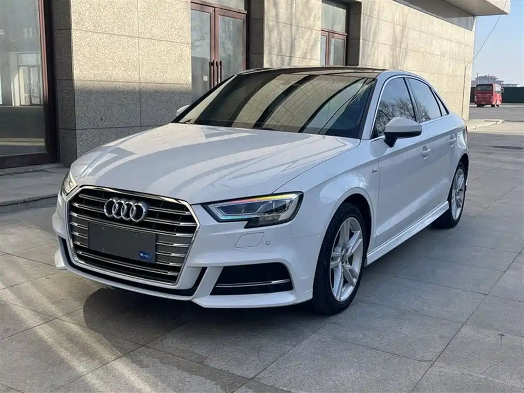 Audi A3 2020 Limousine 35 TFSI Fashion China VI фото 3