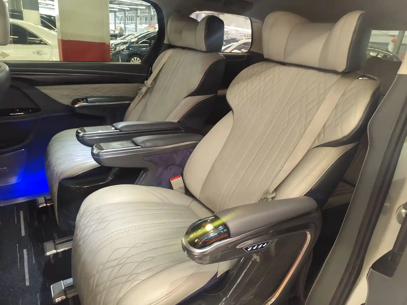 Buick GL8 2020 Model ES Landglory 653T Comfort фото 8
