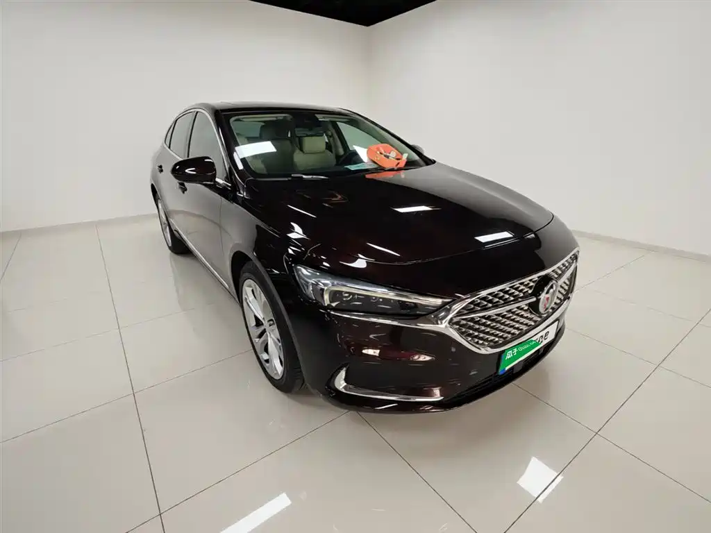 BUICK LACROSSE