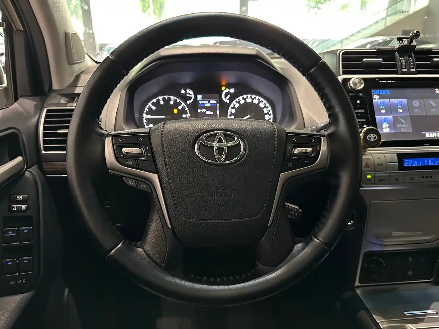 Toyota Prado 2018 3.5L Automatic TX-L Rear-mounted Spare Tire фото 14