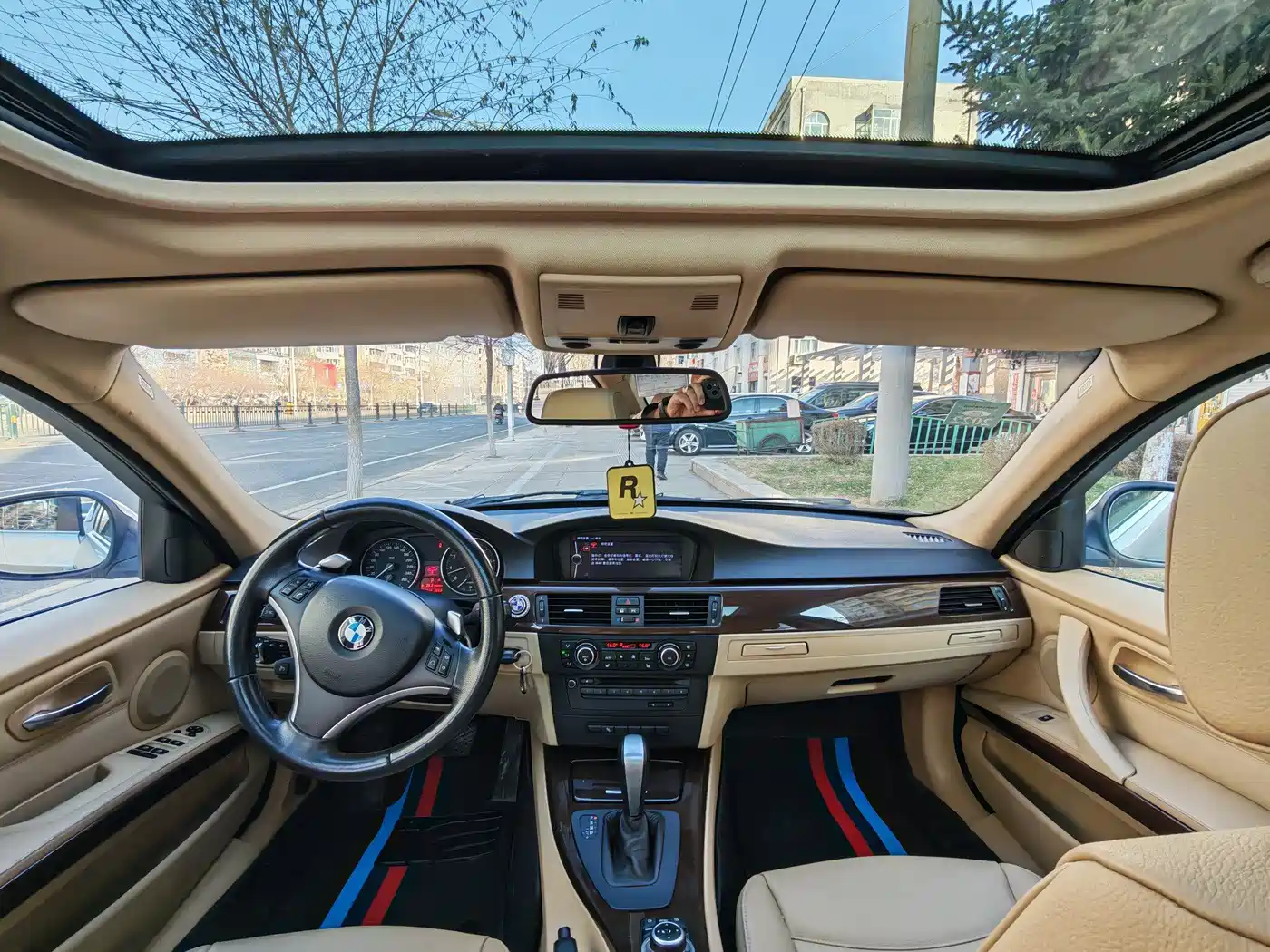 BMW 3 Series (Import) 2010 325i Luxury фото 9