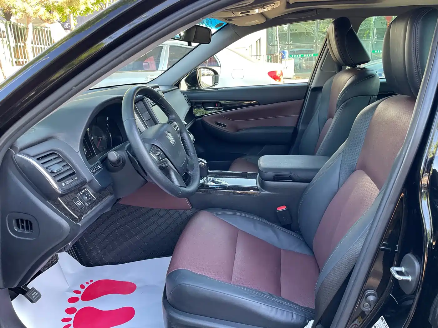 Toyota Crown 2018 2.0T Sport Edition фото 7