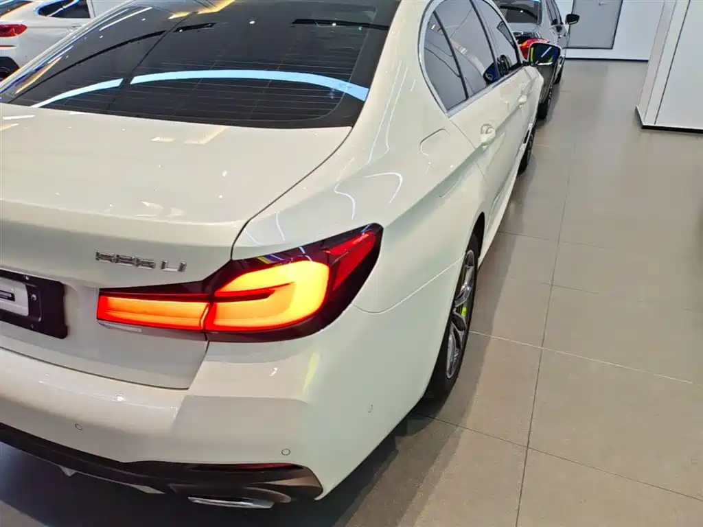 BMW 5 Series 2022 Facelift 525Li M Sport Package фото 8