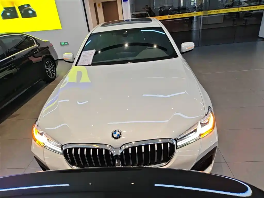 BMW 5 Series 2022 Facelift 525Li M Sport Package фото 3
