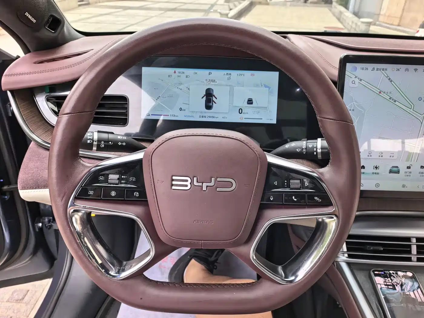 BYD Seal 2023 DM-i 1.5T 121km Flagship фото 15
