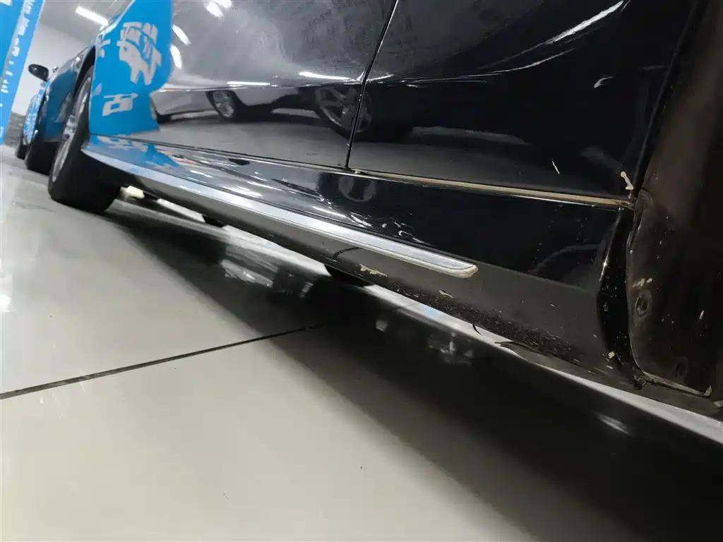 Mercedes-Benz E-Class 2019 E 200 L Sport фото 21
