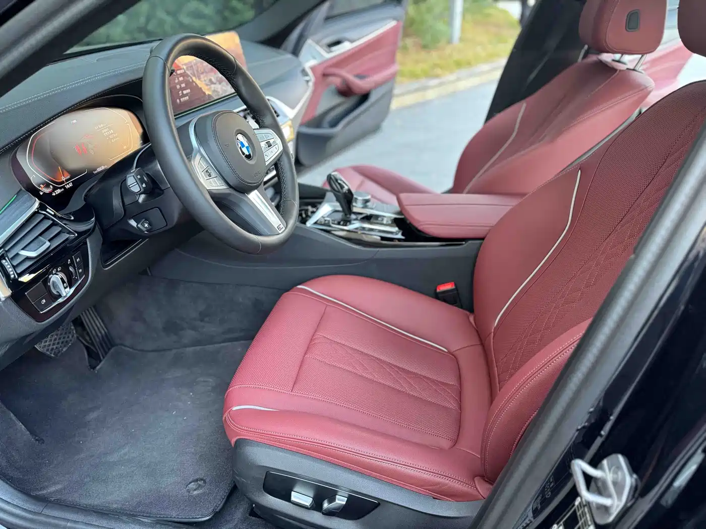 BMW 5 Series 2021 530Li Leading M Sport Package фото 4