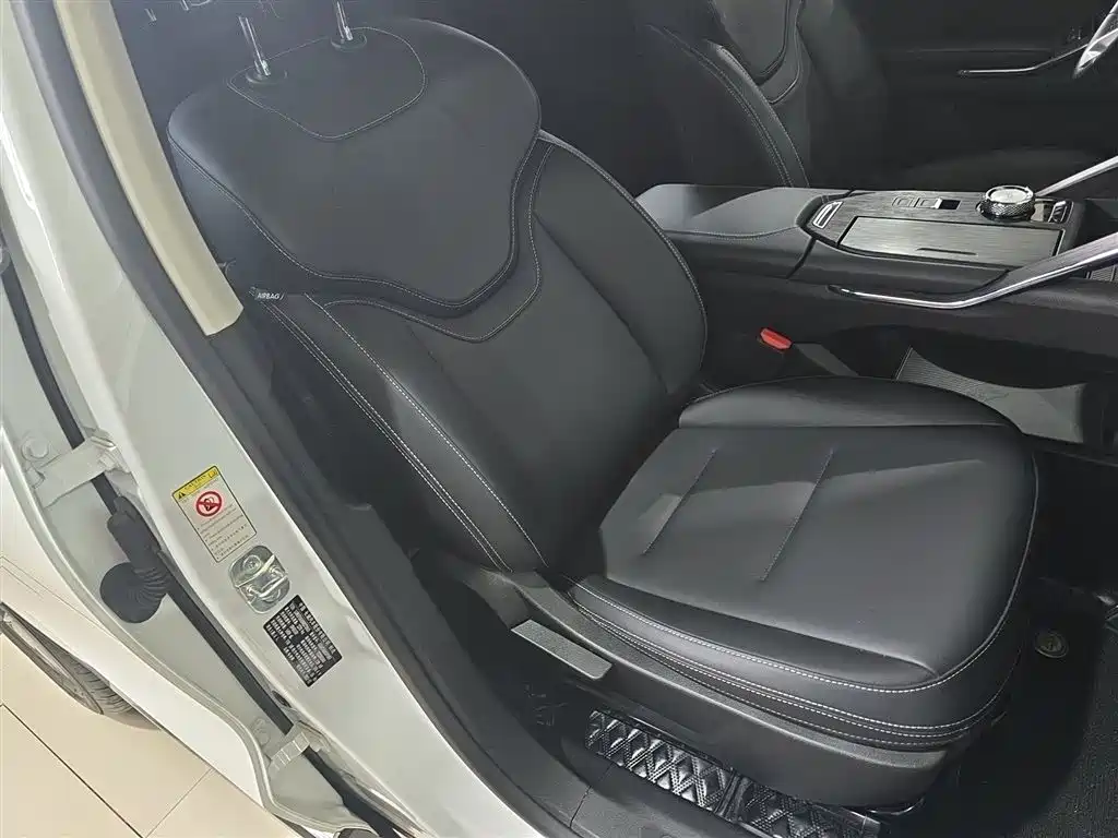 Haval H6 New Energy 2023 DHT-PHEV 110KM Smooth Edition фото 25