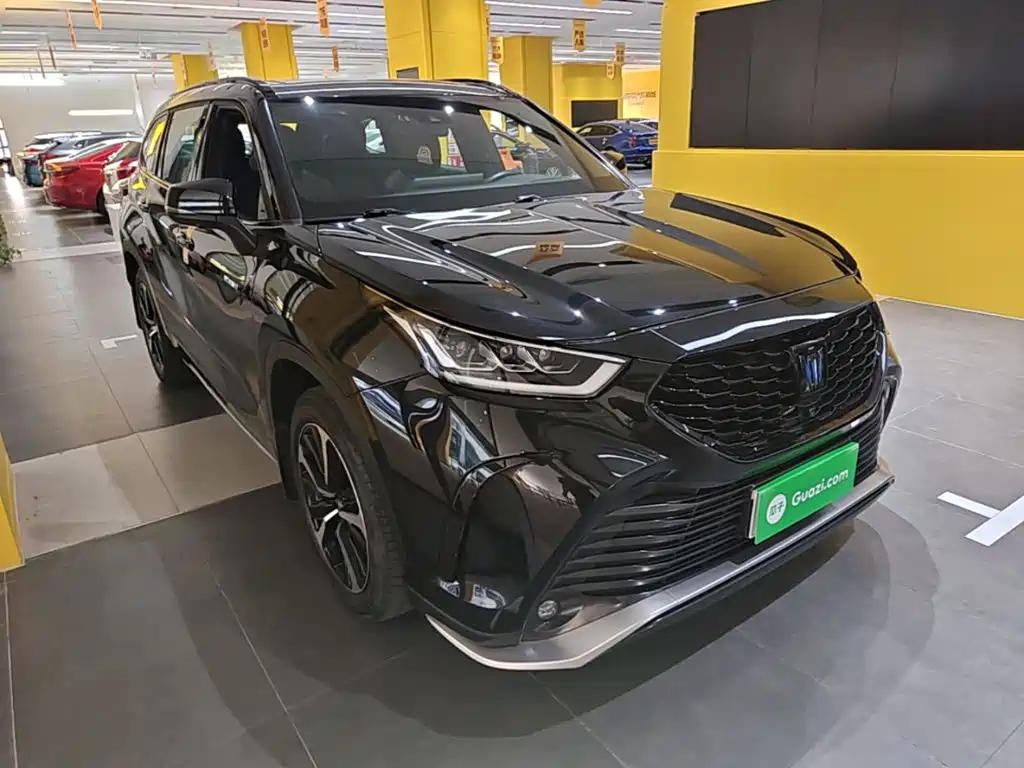 Toyota Crown Kluger 2023 2022 2.5L HEV 4WD Luxury Edition