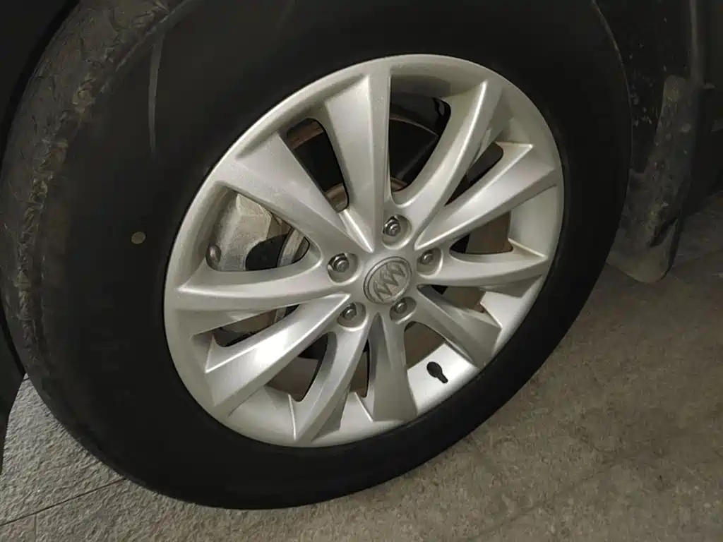 Buick Envision Plus 2017 28T AWD Elite фото 23