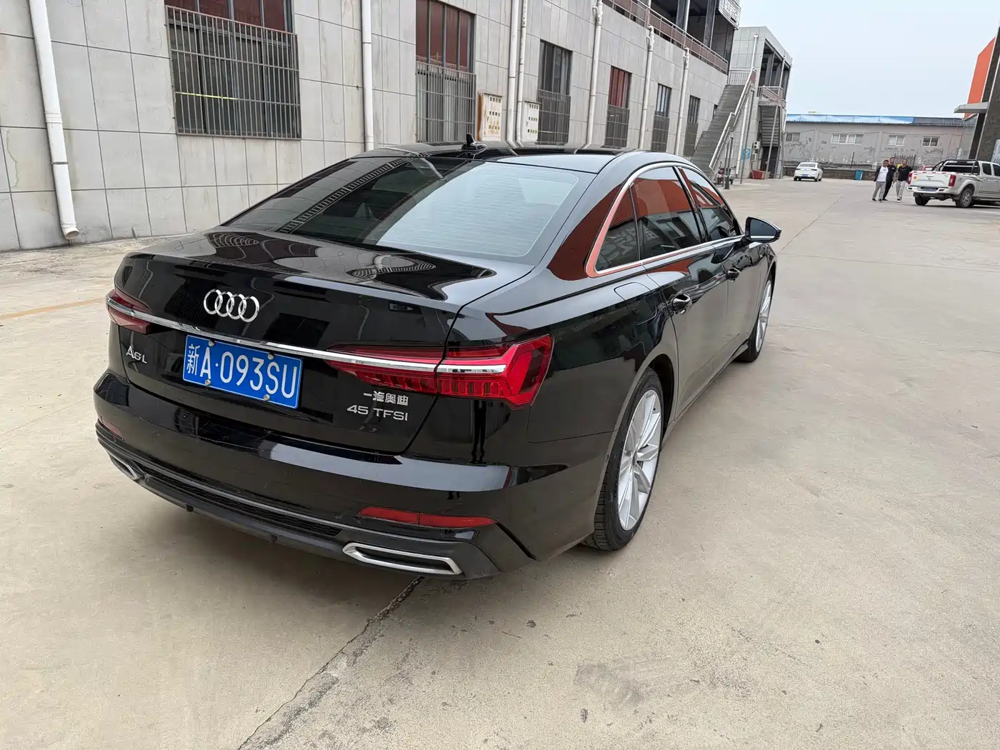 Audi A6L 2022 45 TFSI Premium Elegance фото 6