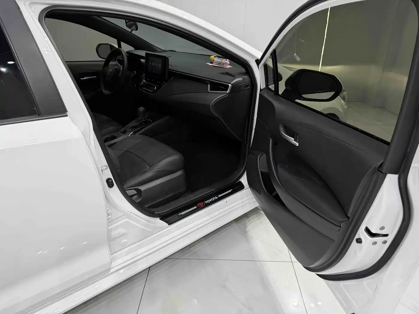 Toyota Levin 2022 Facelift TNGA 1.5L CVT Progressive Edition фото 16