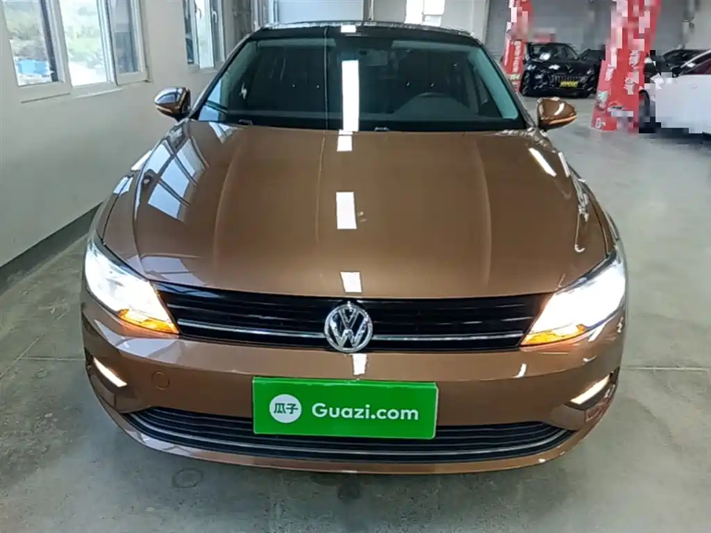 Volkswagen Lamando 2018 280TSI DSG Comfort Edition фото 3