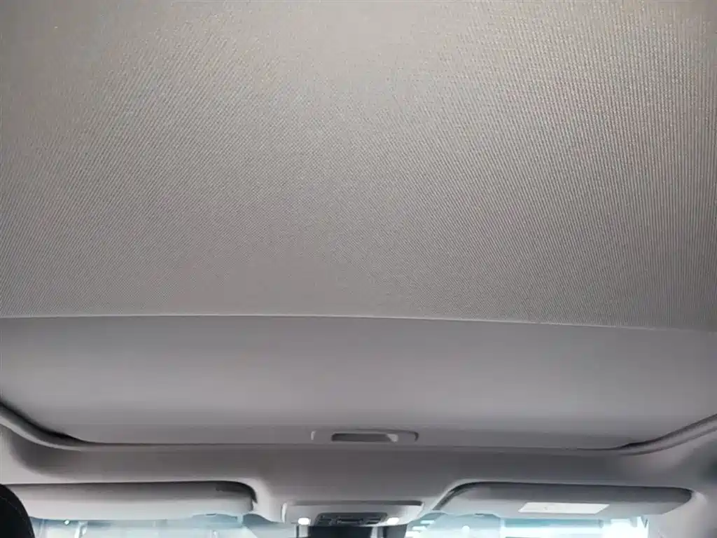 Toyota Camry 2021 2.5S Feng Shang Edition фото 18