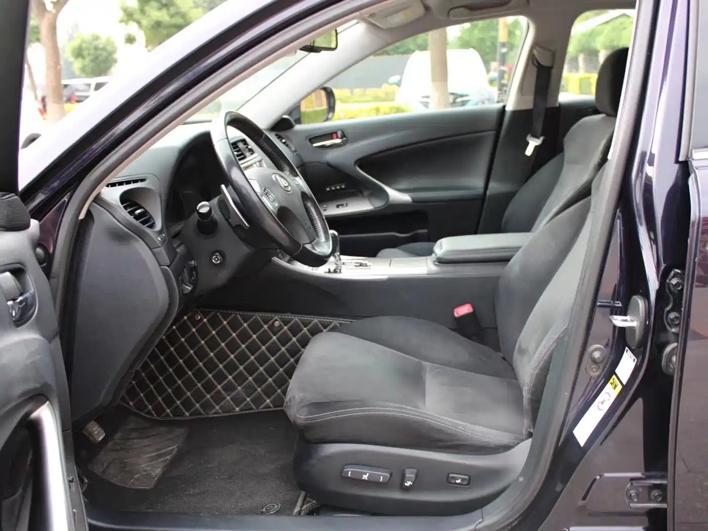 Lexus IS 2010 2009 300 Dynamic Edition
