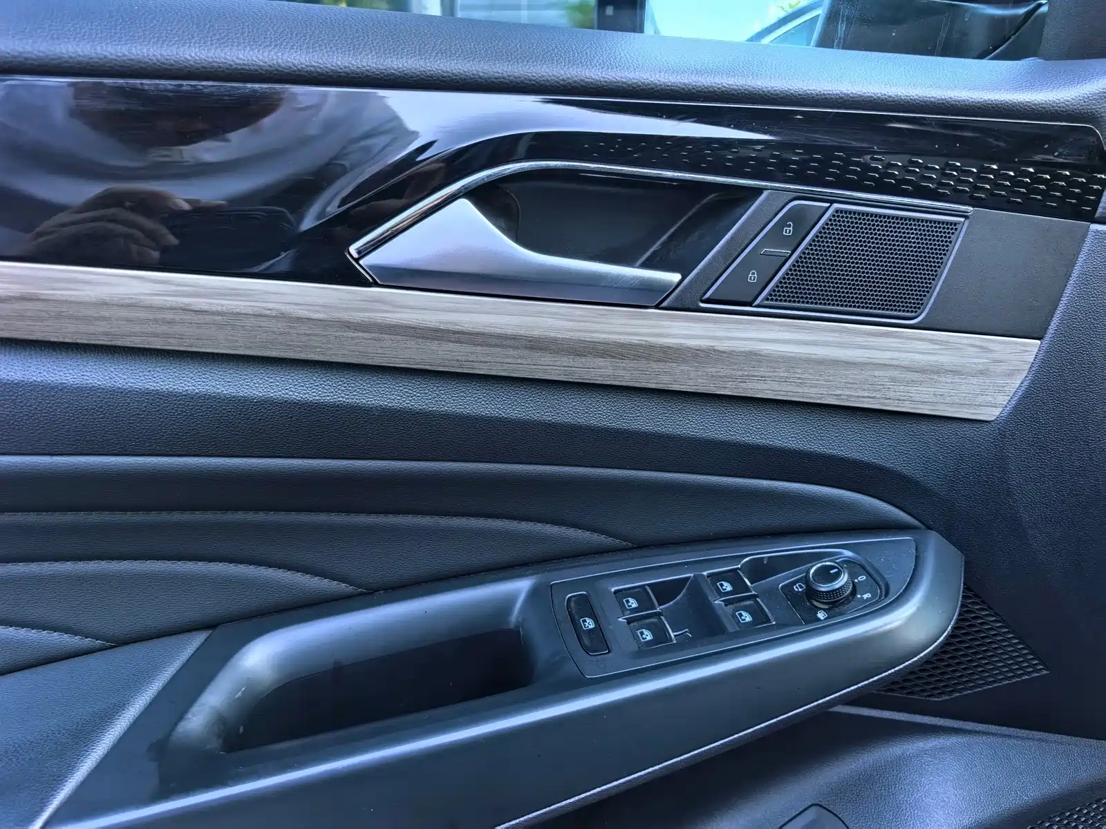 Фото 6 - Volkswagen Passat