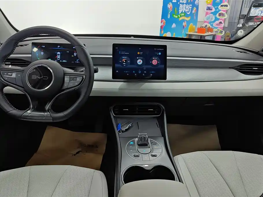 BYD Hai Bao 05 DM-i 2025 DM-i Smart Drive Edition 55KM Luxury фото 12