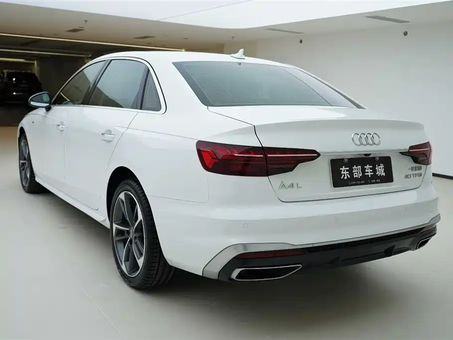 Audi A4L 2020 40 TFSI Fashion Dynamic Edition фото 4