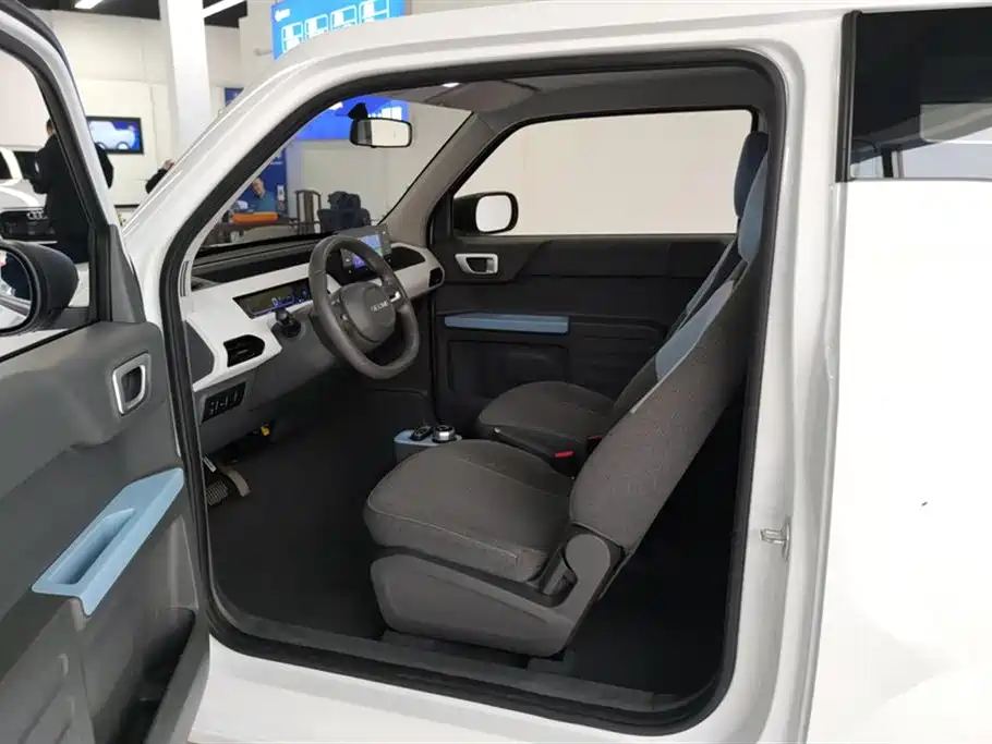 Geely Galaxy Panda 2023 Panda Mini 200km Endurance Bear фото 9
