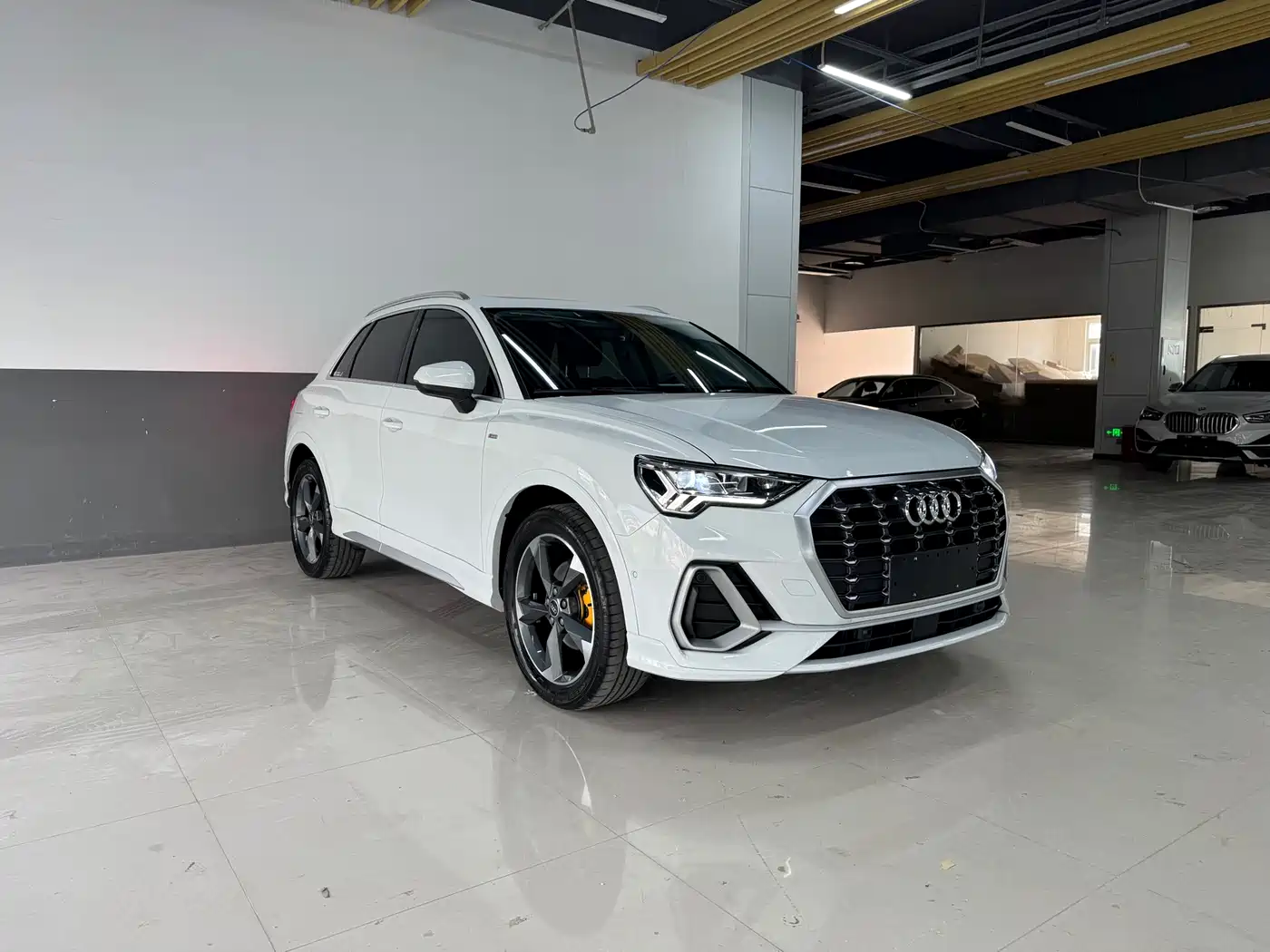 Audi Q3 2023 35 TFSI Fashion Dynamic (1.4T)