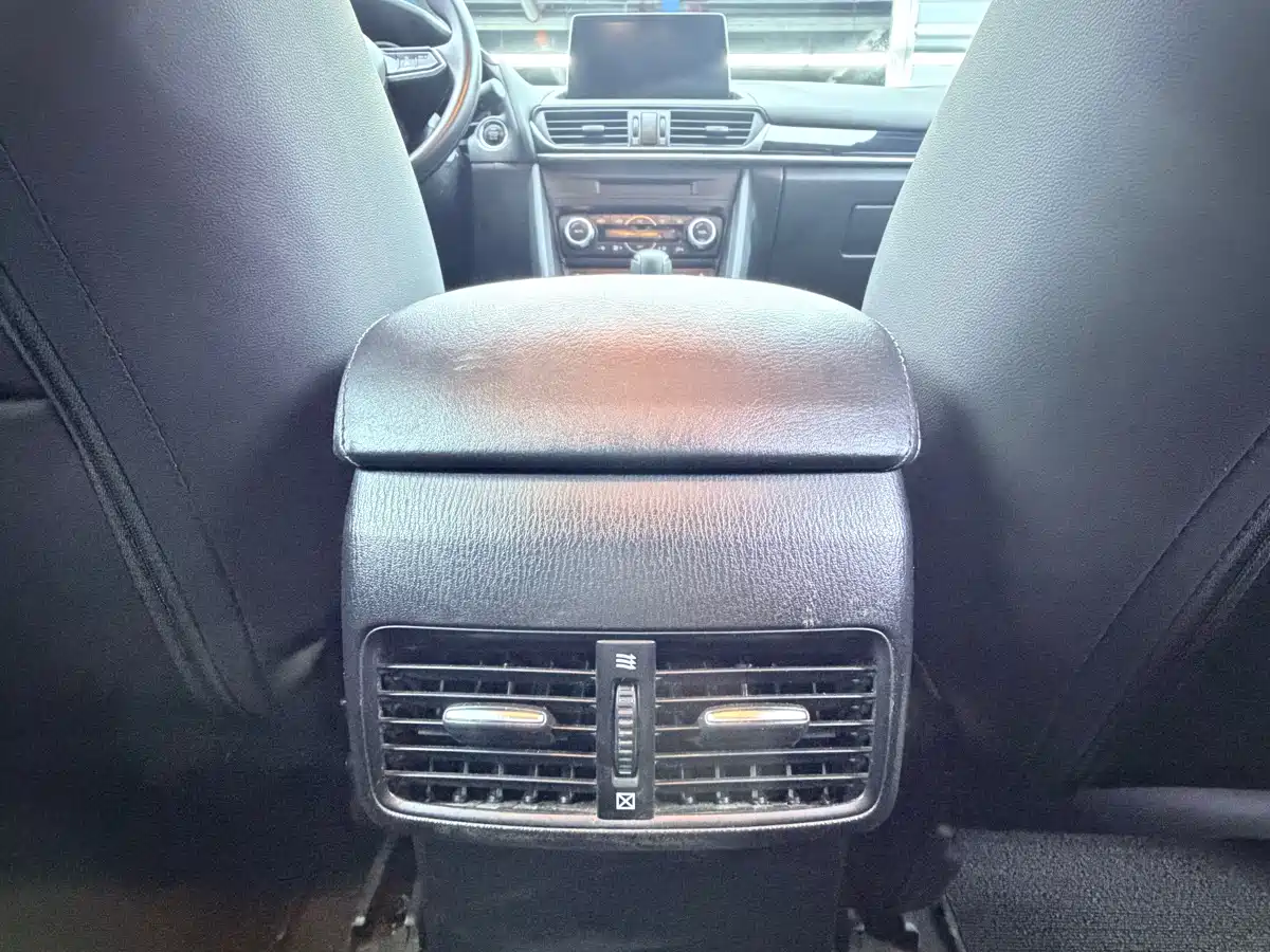 Mazda CX-4 2023 2021 2.0L Auto FWD Skyactiv Explorer Edition