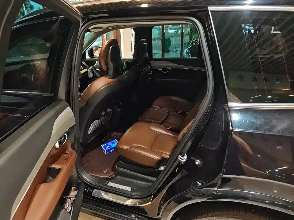 Volvo XC90 2020 T5 Intelligent Luxury 5-Seater фото 6