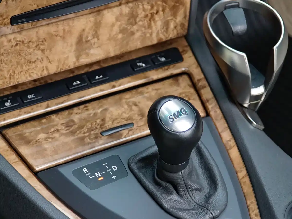 BMW 6 Series 2004 645Ci фото 14