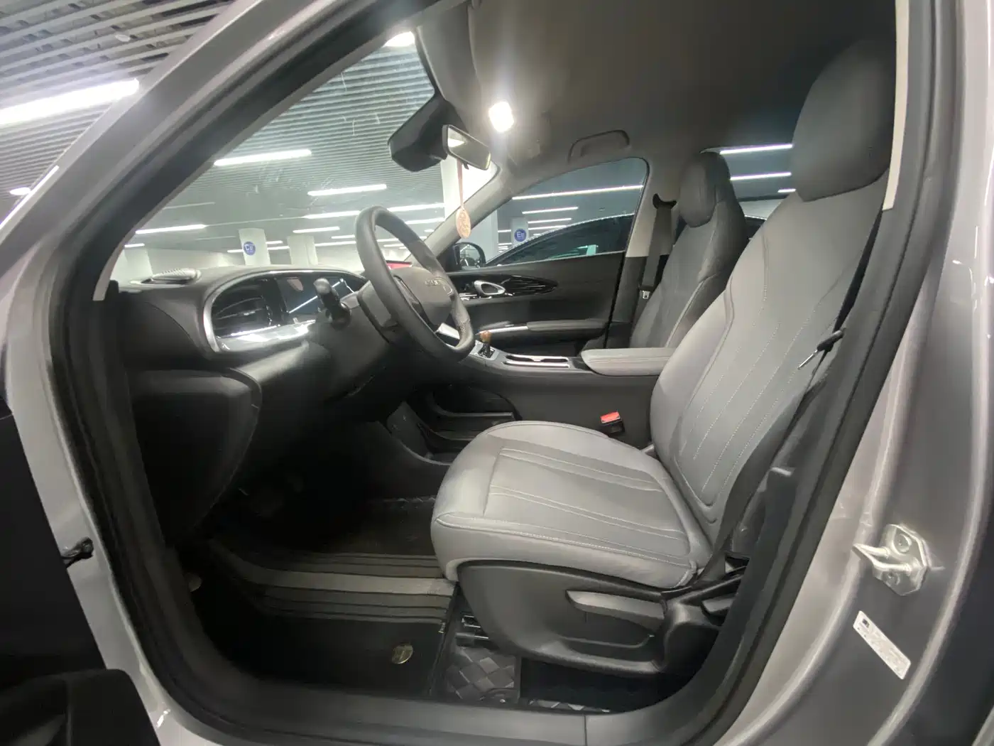 Geely Galaxy Starry Wish 2026 Edition 310km Youth Version фото 7