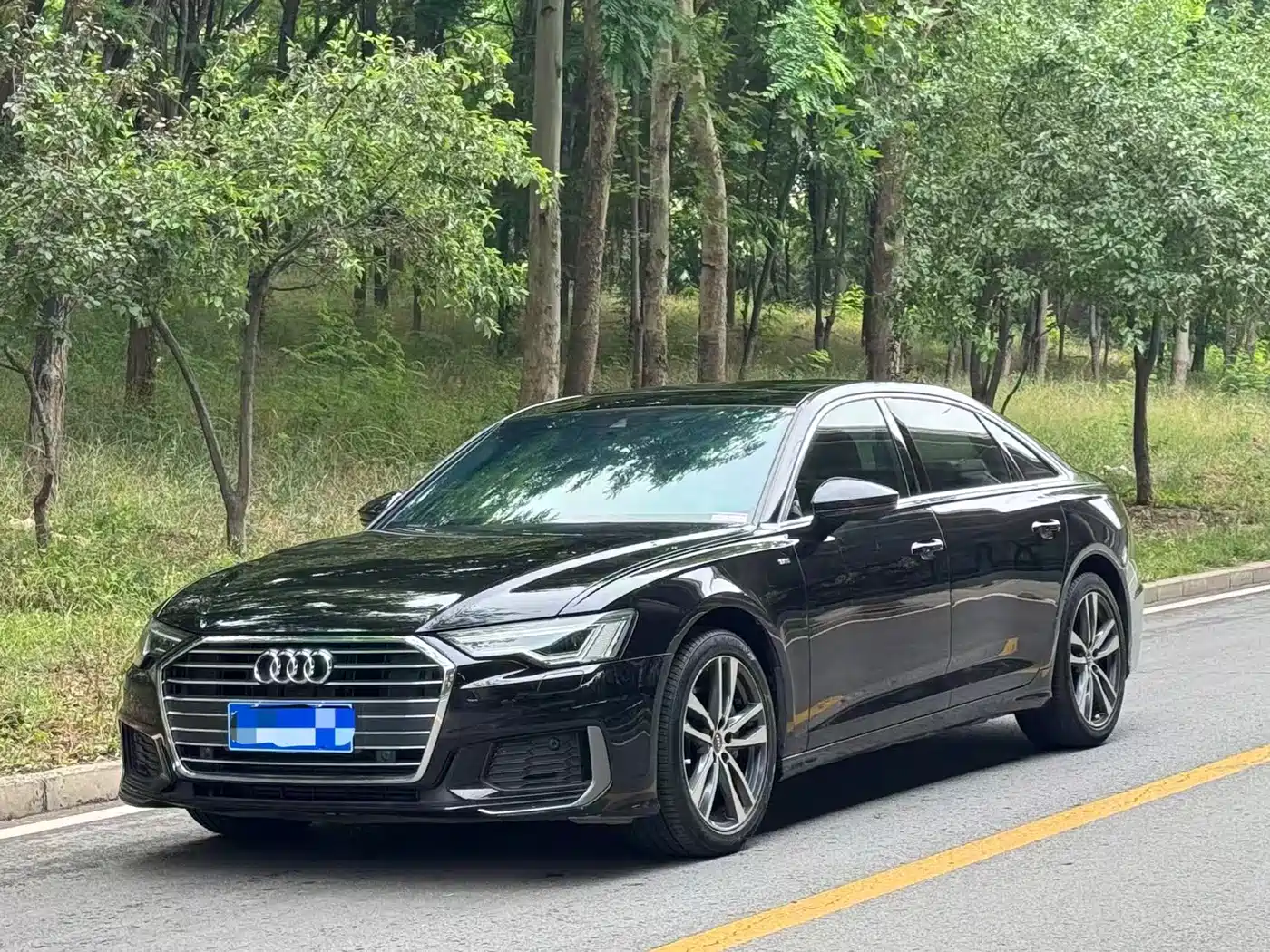 Audi A6L 2021 40 TFSI Luxury Sport