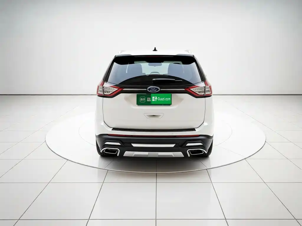 Фото 5 - Ford Edge