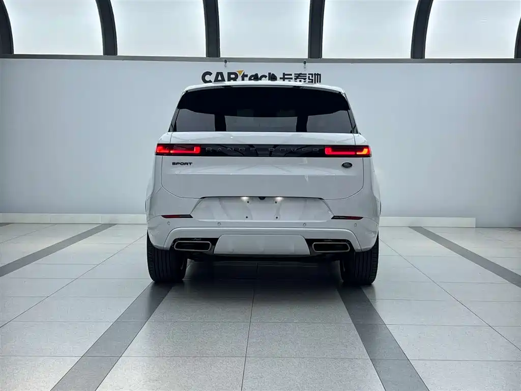 Land Rover Range Rover Sport 2023 400PS Dynamic SE фото 4