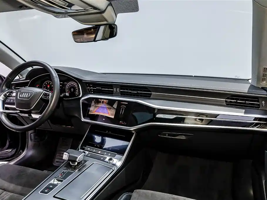 Audi A7L 2024 45TFSI S-line Dream Edition Crystal Package фото 26
