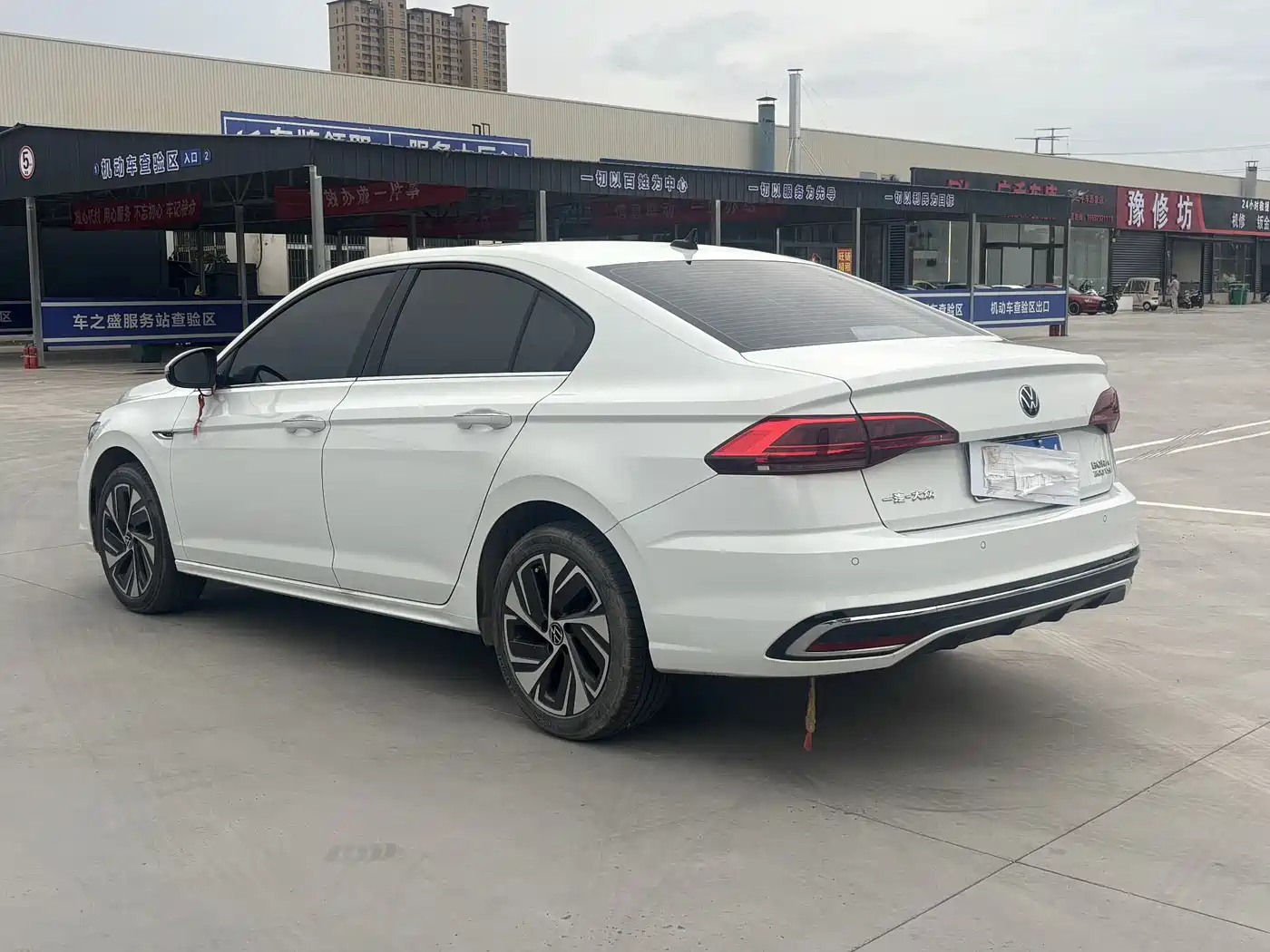 Volkswagen Bora 2025 300TSI DSG Premium Ride Edition фото 15