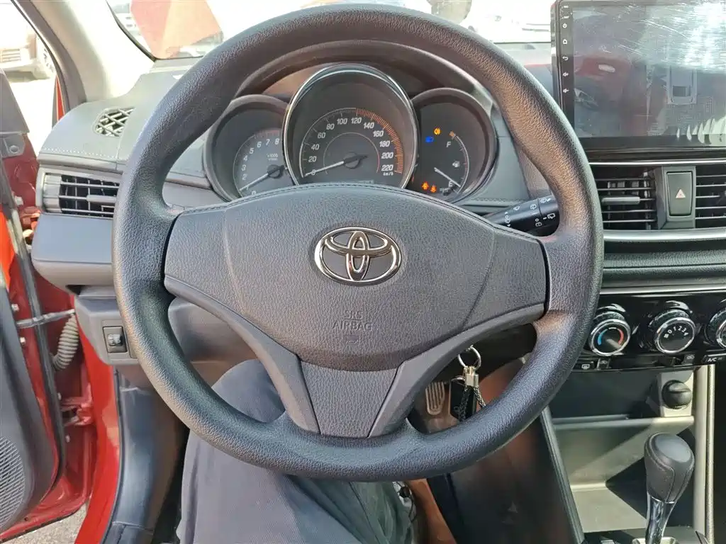 Toyota YARiS L Zhi Xuan 2020 Zhi Xuan X 1.5L CVT Leading фото 11