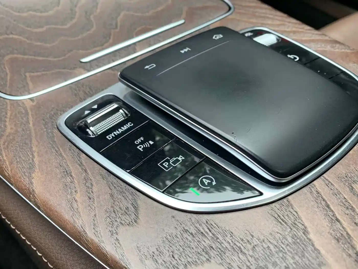 Mercedes-Benz E-Class 2019 E 200 L фото 15