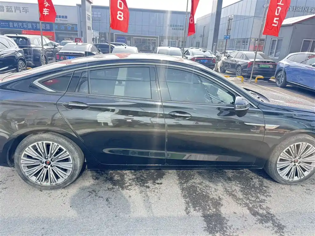 Hongqi H5 2022 Classic Facelift 1.8T Automatic Smart Connect Flag Rhythm Edition фото 8