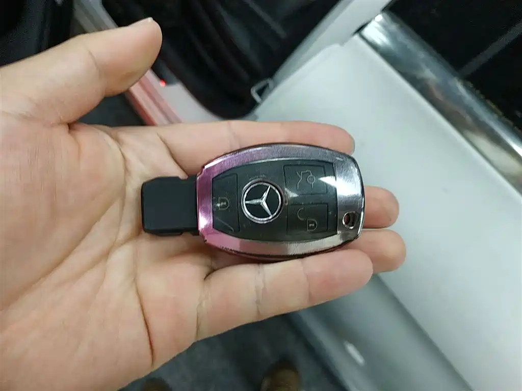Mercedes-Benz C-Class 2017 C 180 L Sport фото 9