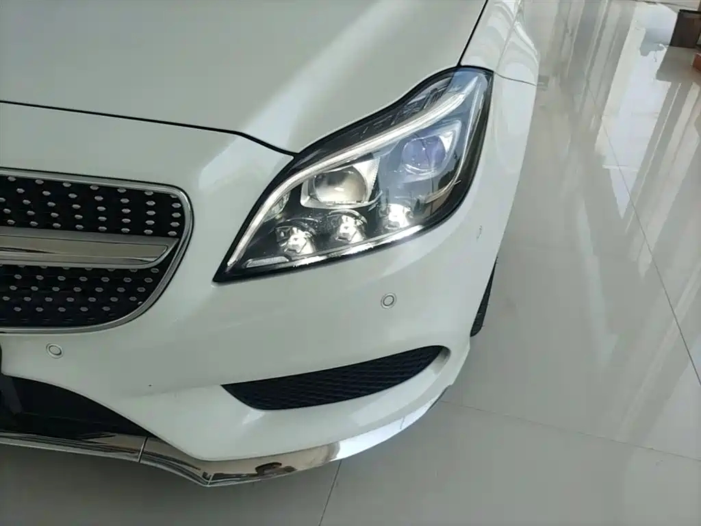 Mercedes-Benz CLS 2017 CLS 320 Elegance Edition фото 24