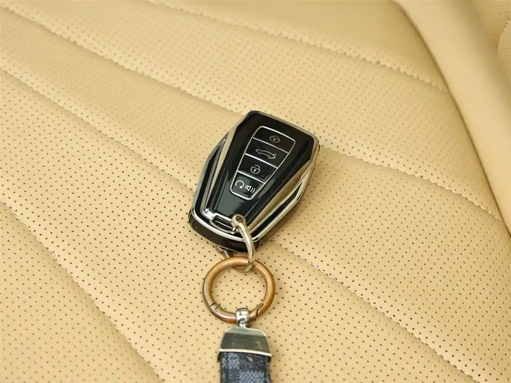 GEELY BOYUE L