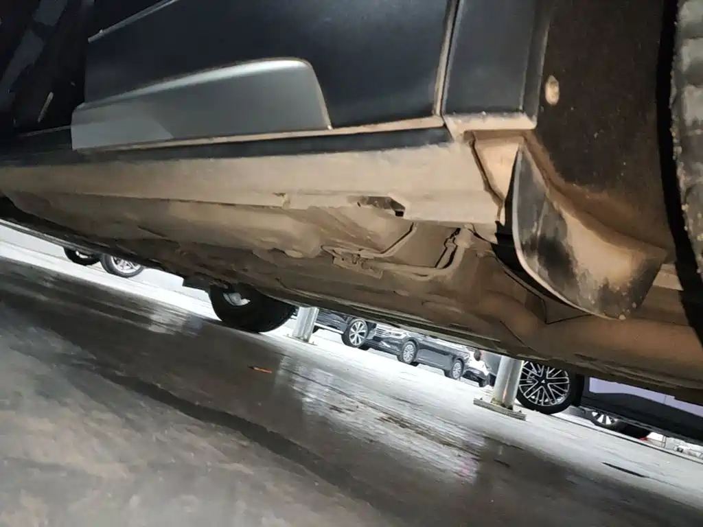 Photo 21 - Cadillac XT4