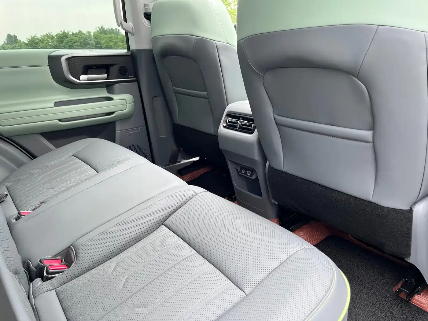 BAIC ORV Beijing Off-Road BJ40 Range Extender 2025 Advanced Edition фото 12