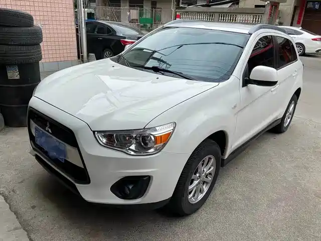  Mitsubishi ASX 2013 1.6L Manual 2WD Standard