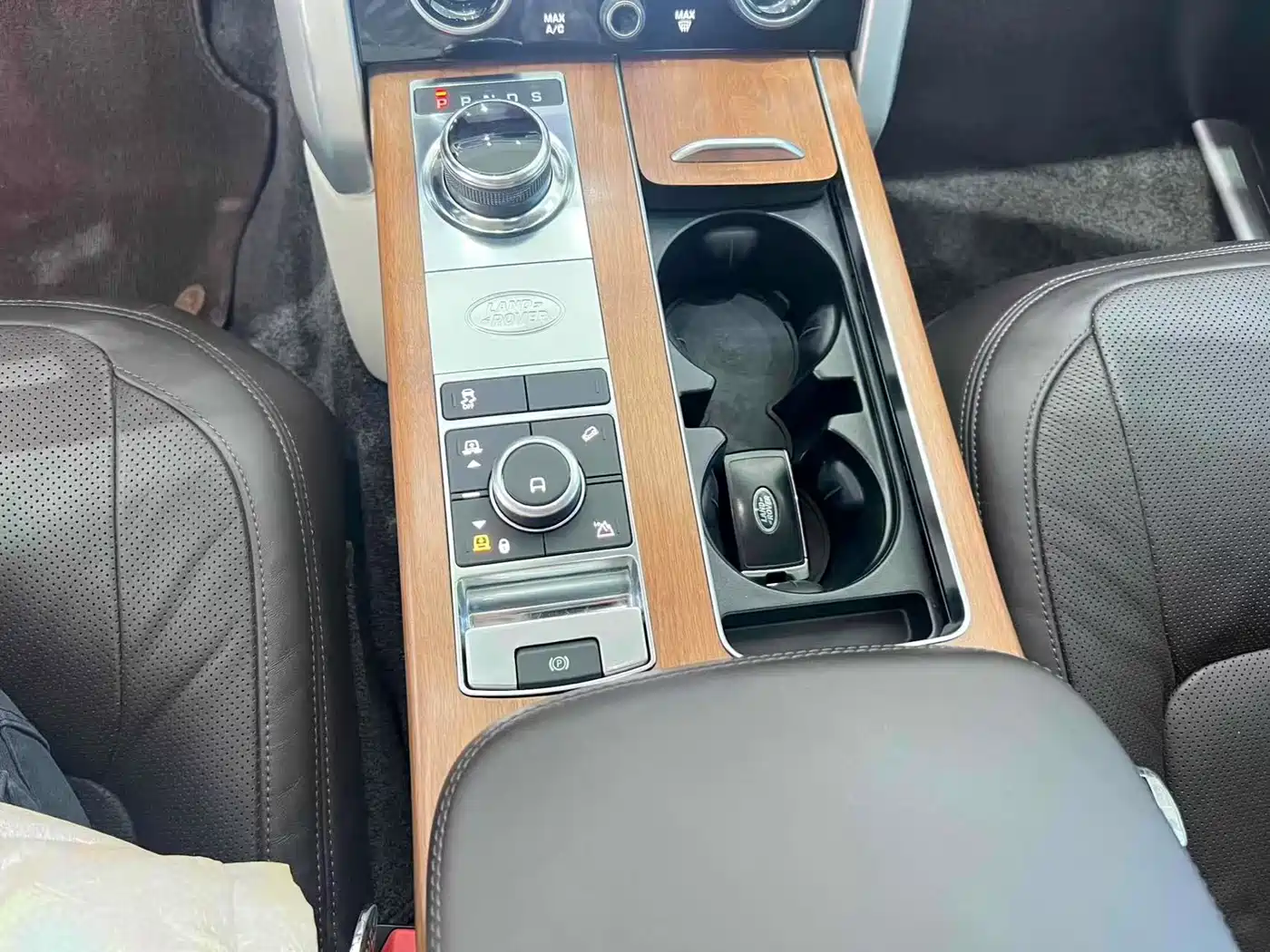 Land Rover Range Rover 2019 3.0 SCV6 Heritage Edition фото 7