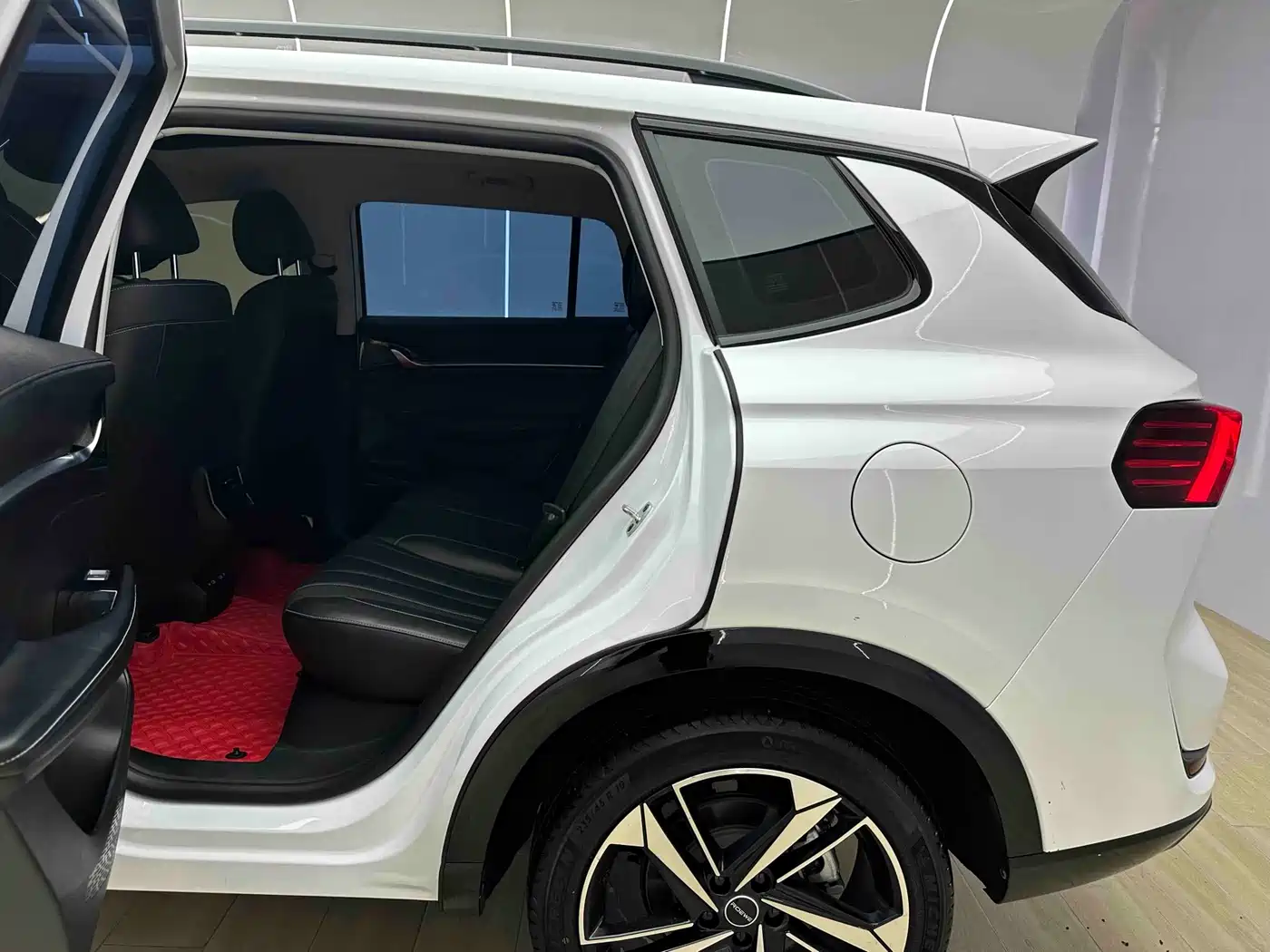 Roewe RX5 MAX 2023 2022 1.5T Auto Promising Luxury Edition