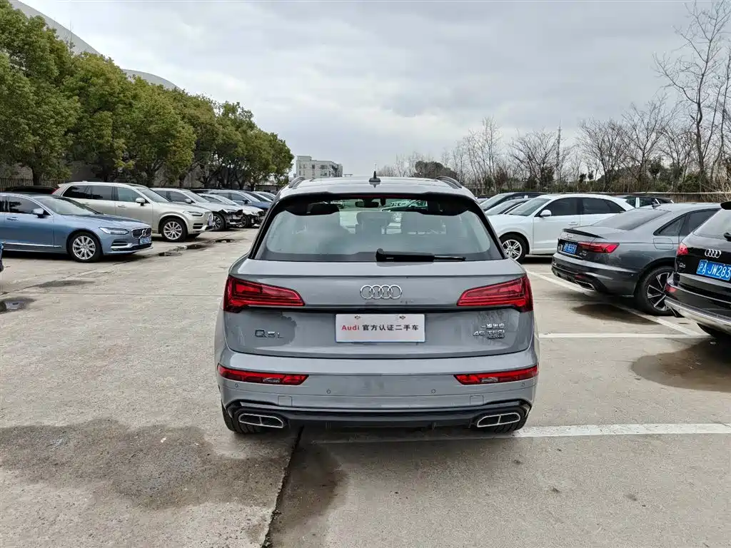 Audi Q5L 2025 45 TFSI Luxury Dynamic фото 5