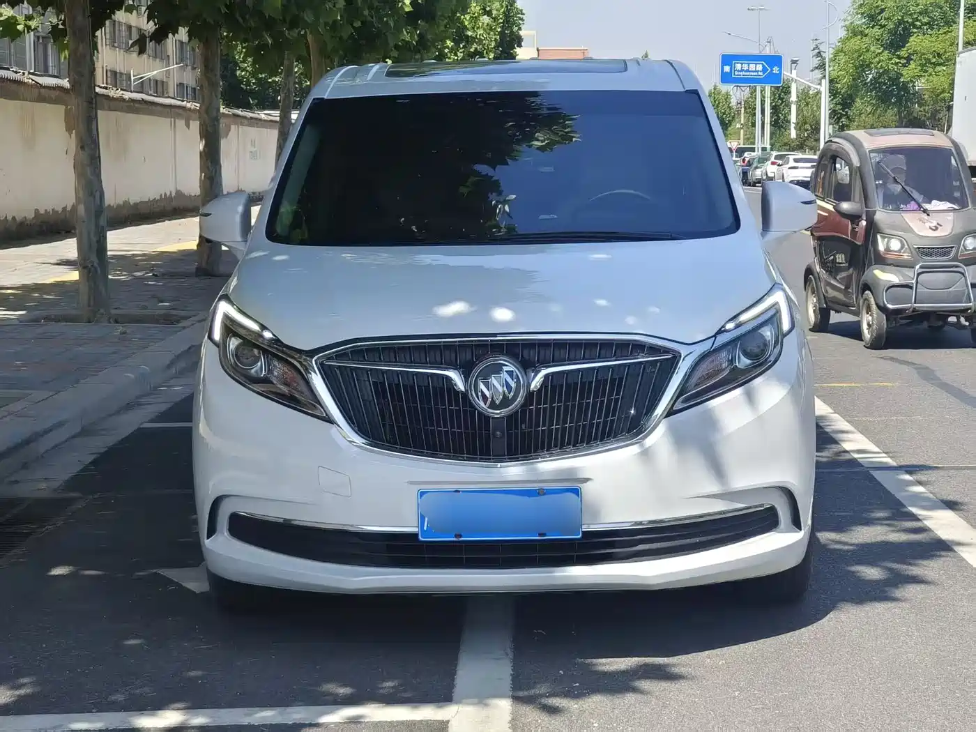 Buick GL8 2018 ES 28T Comfort Type China VI фото 3
